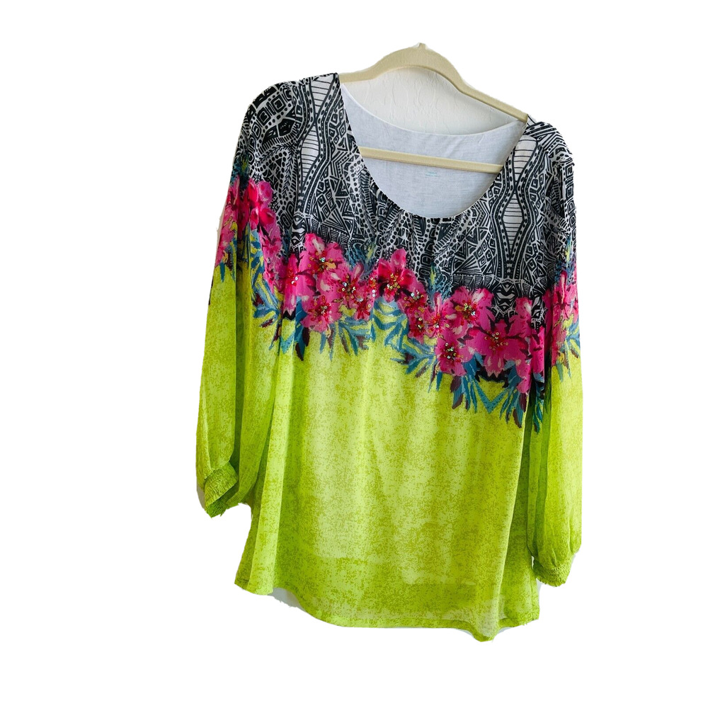 Soft Surroundings Tunic Top Size M Floral Sequin Geometric Artsy Long Sleeve B02